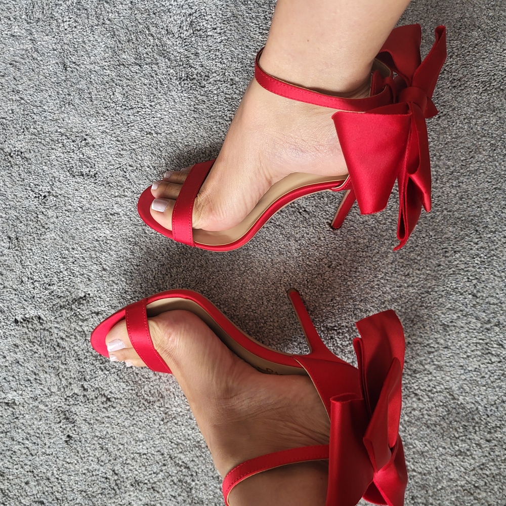 Lulu's Red Elegant Heeled Sandals - Picture 3 of 7